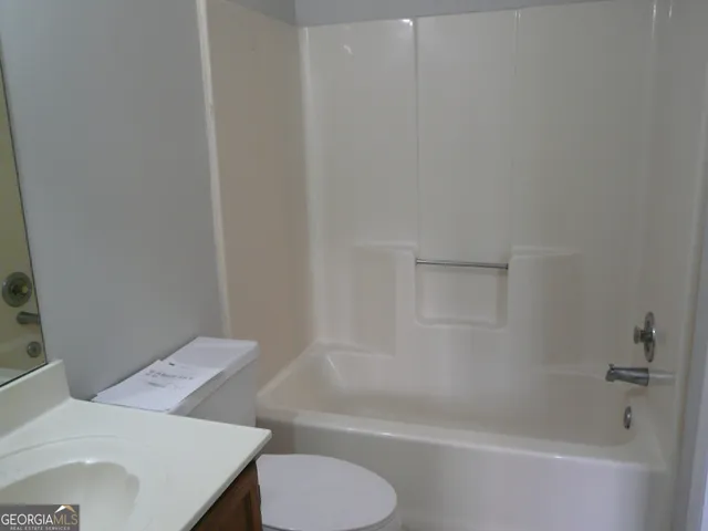 $290,000 | 685 Coventry Township Lane, Unit 1, Marietta, GA 30062