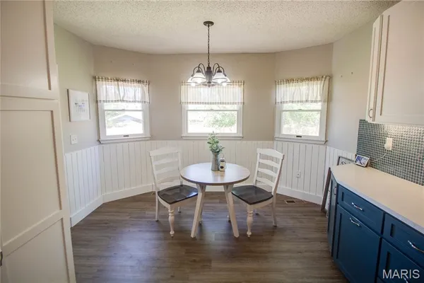 $319,900 | 944 Albers Lane, Bethalto, IL 62010
