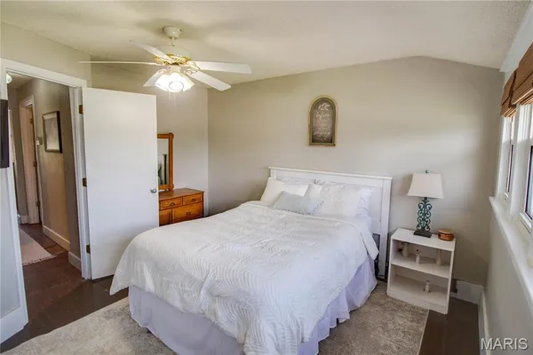 $319,900 | 944 Albers Lane, Bethalto, IL 62010