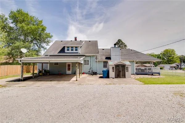 $319,900 | 944 Albers Lane, Bethalto, IL 62010