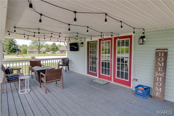 $319,900 | 944 Albers Lane, Bethalto, IL 62010