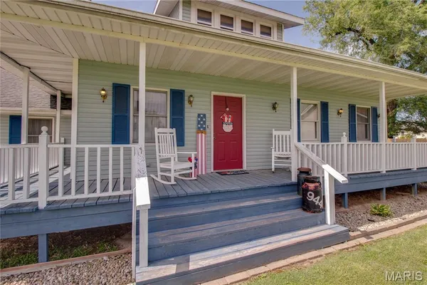$319,900 | 944 Albers Lane, Bethalto, IL 62010