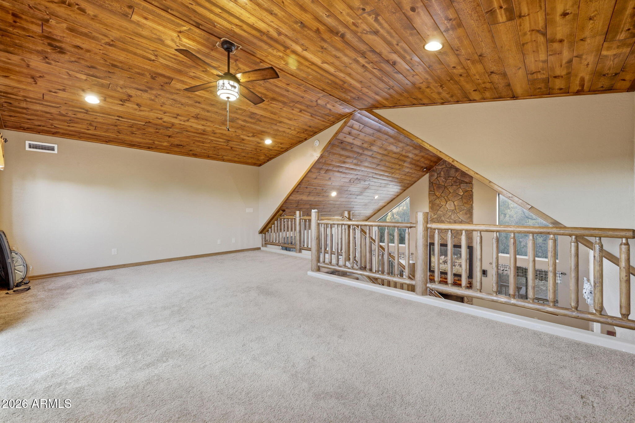 2750 Columbia Lane Overgaard, AZ 85933 - Photo 29 of 51 2750ColumbiaLn-OvergaardAZ-29