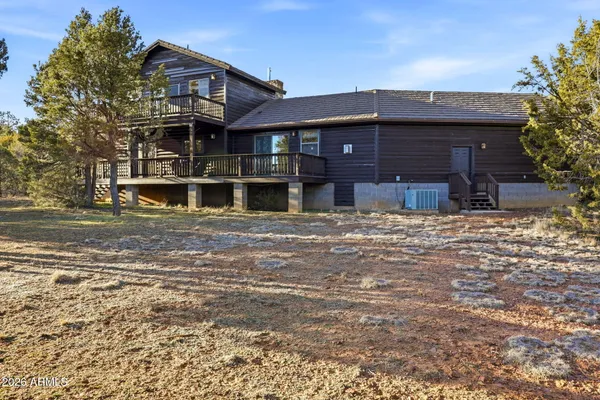 $569,777 | 2750 Columbia Lane, Overgaard, AZ 85933