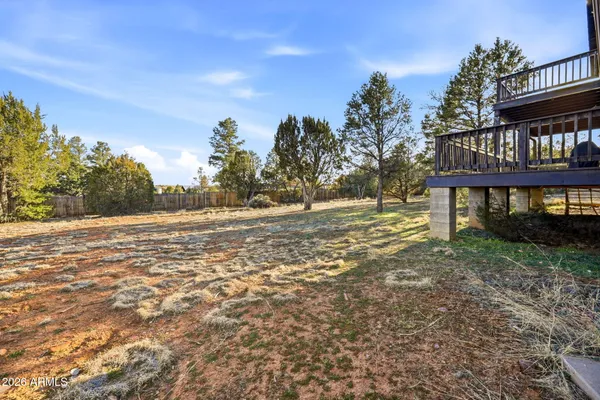 $569,777 | 2750 Columbia Lane, Overgaard, AZ 85933