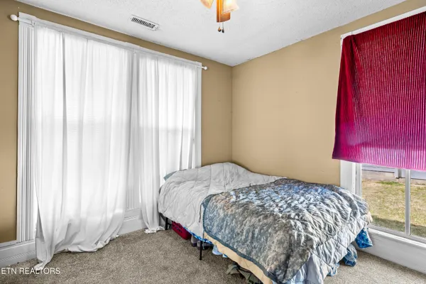 $236,500 | 631 Pin Hook Road, Spring City, TN 37381