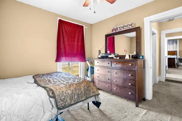 $236,500 | 631 Pin Hook Road, Spring City, TN 37381