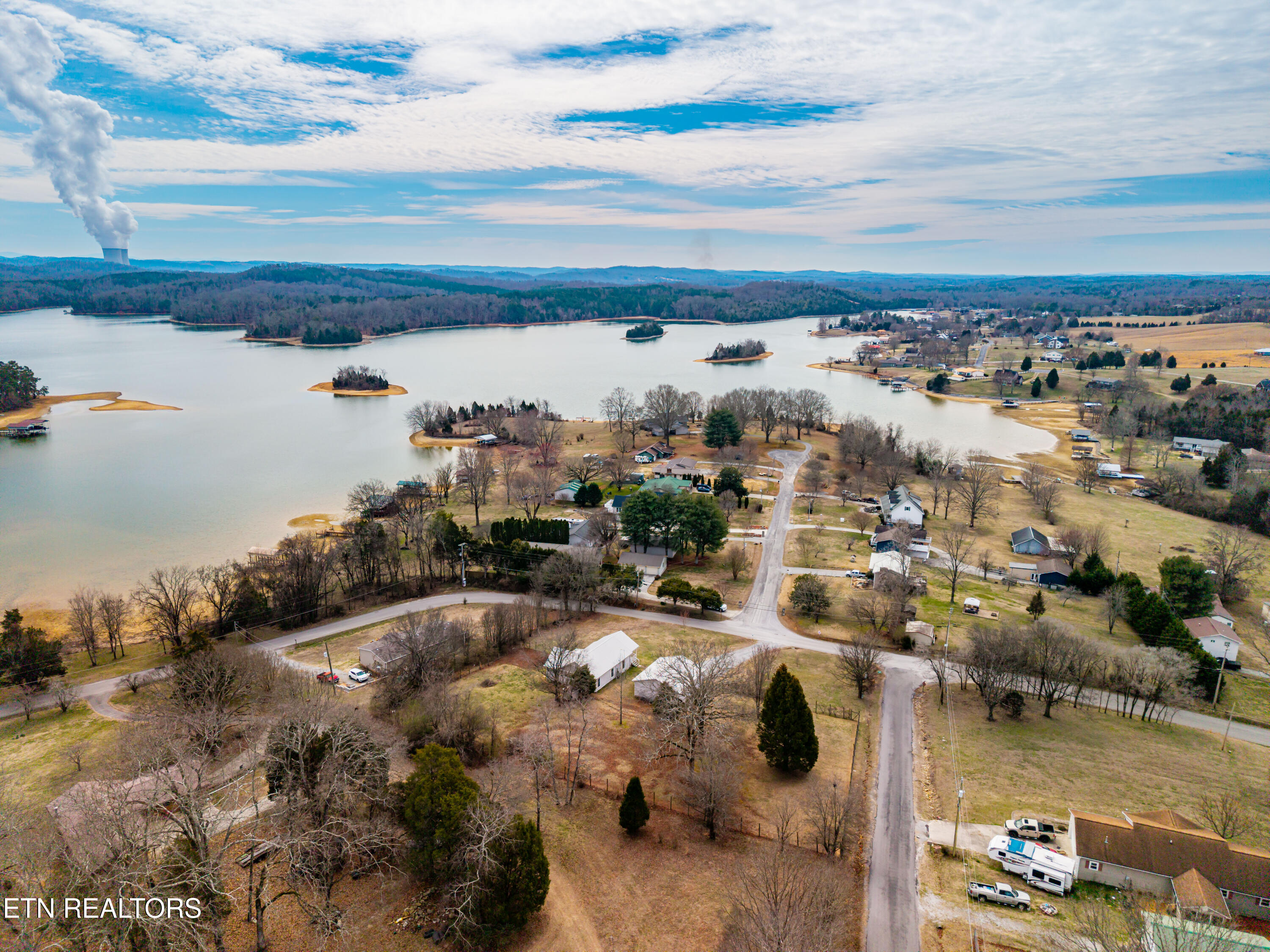 631 Pin Hook Road Spring City, TN 37381 - Photo 25 of 39 631PinHookRd-5