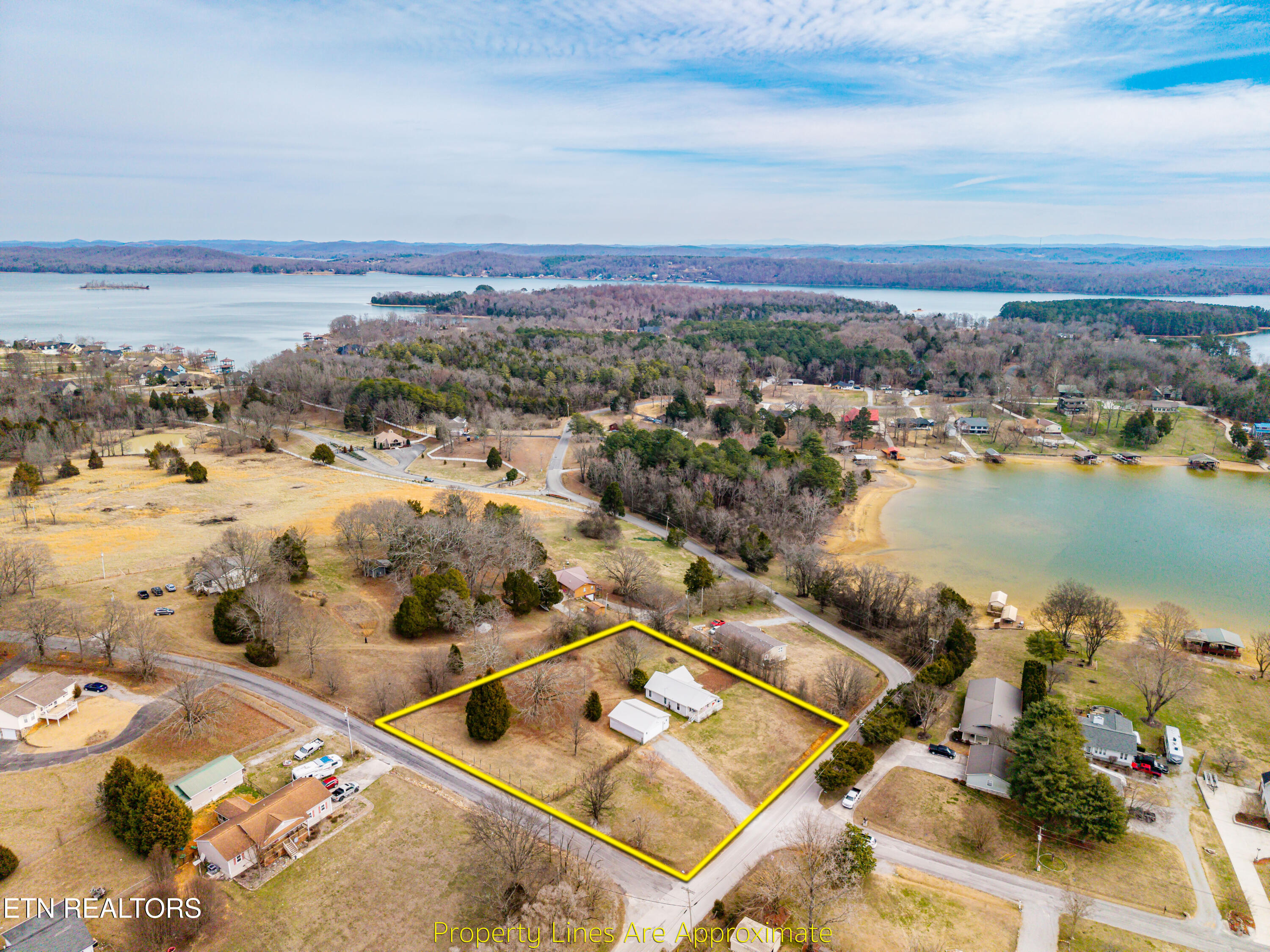 631 Pin Hook Road Spring City, TN 37381 - Photo 27 of 39 631PinHookRd-15