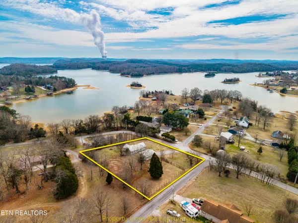 $236,500 | 631 Pin Hook Road, Spring City, TN 37381