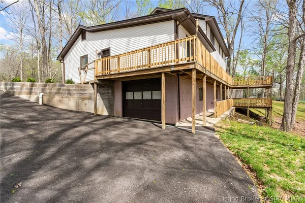 $549,900 | 4236 Evans Jacobi Road, Georgetown, IN 47122