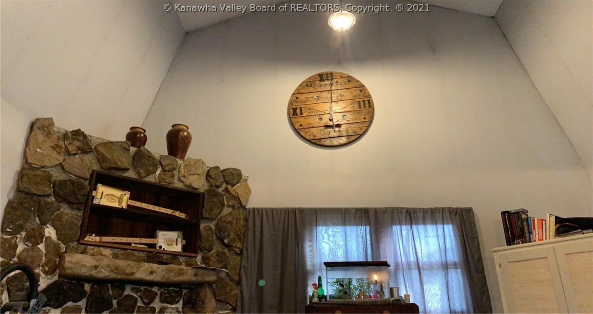 413 Laurel Road Spencer, WV 25276 - Photo 11 of 32 Gallery Image 11
