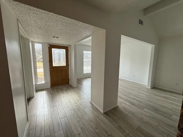 $2,000 | 3323 Big Horn Court, Sugar Land, TX 77478