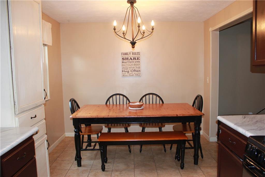 390 Partridge Run Road Gibsonia, PA 15044 - Photo 4 of 25 Gallery Image 4
