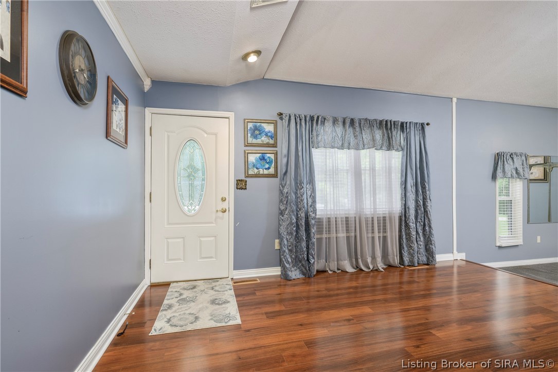 7120 Peach Tree Lane Georgetown, IN 47122 - Photo 15 of 33