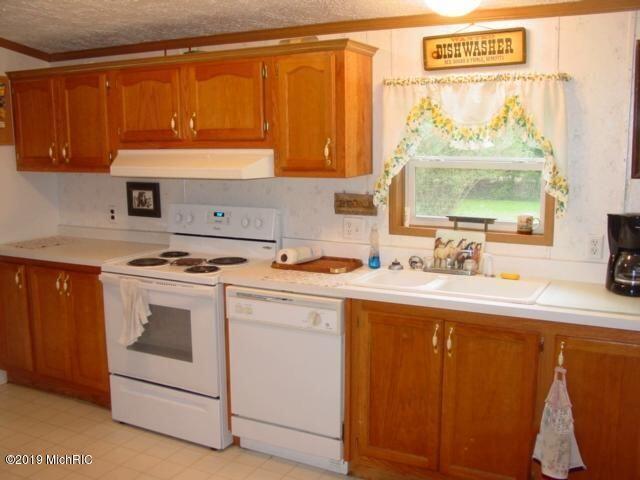20878 Crane Street Decatur, MI 49045 - Photo 8 of 26 20190320142545810493000000-o