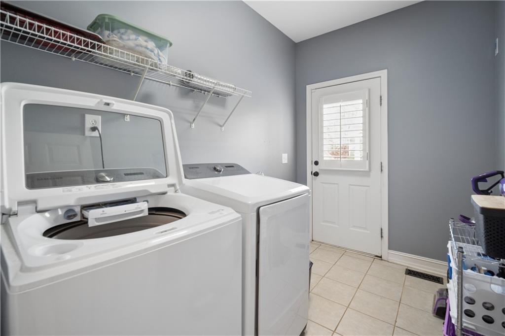 35 Waterstone Drive Southeast Cartersville, GA 30121 - Photo 28 of 58 a utility room with dryer and washer