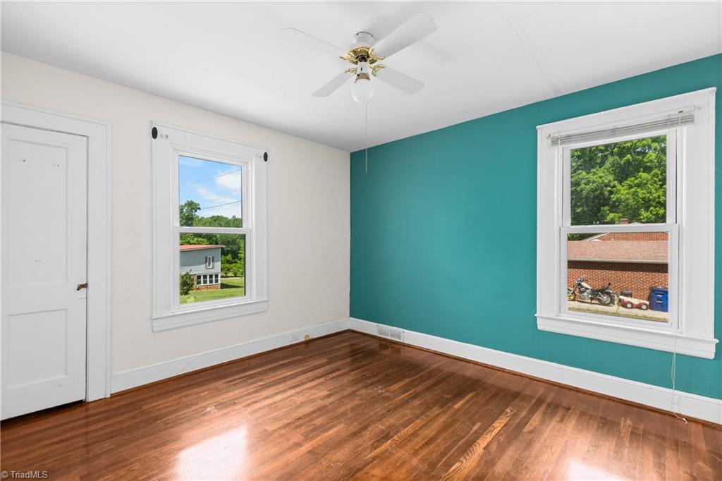 4425 Old Winston Road Kernersville, NC 27284 - Photo 15 of 25