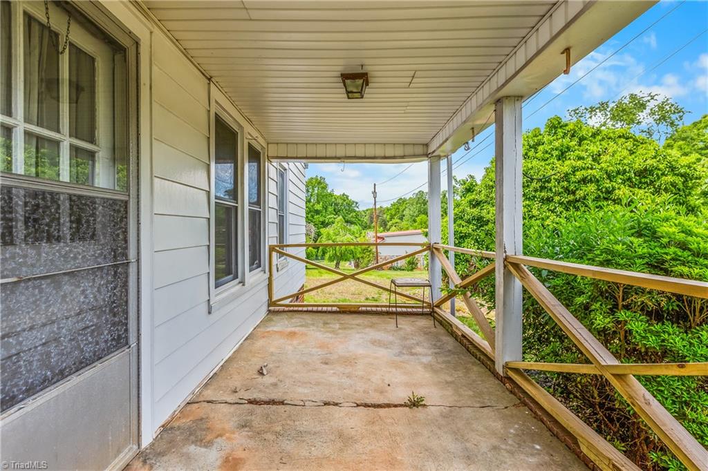 4425 Old Winston Road Kernersville, NC 27284 - Photo 22 of 25