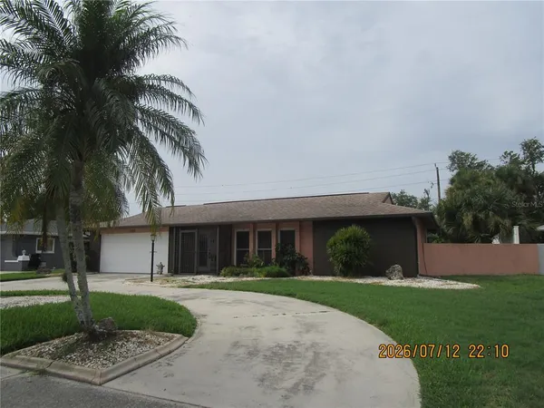 $375,000 | 1305 Lucaya Avenue, Venice, FL 34285