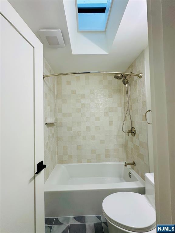 355 Valley Boulevard Wood-Ridge, NJ 07075 - Photo 22 of 24 a bathroom with a toilet bathtub and shower