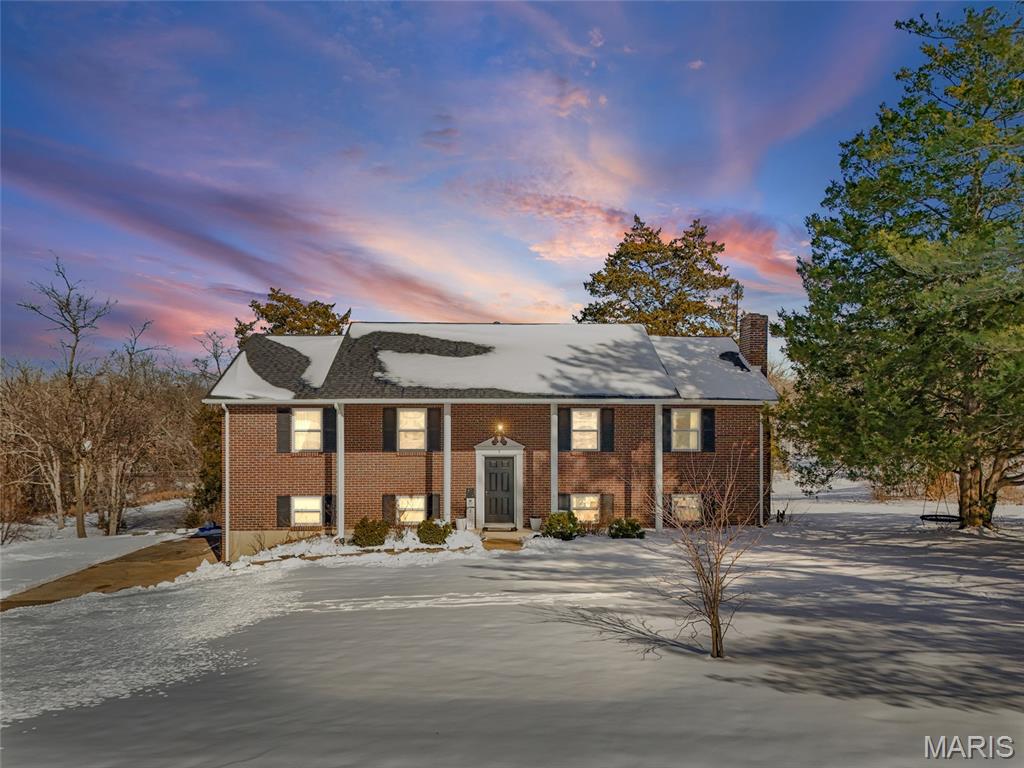 9 Ridgewood Drive Hillsboro, MO 63050 - Photo 1 of 46