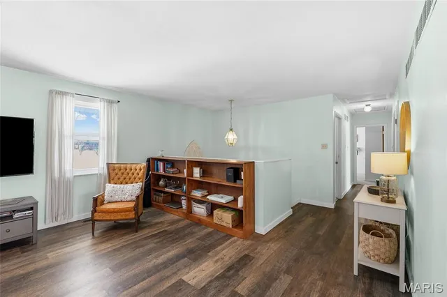 $289,900 | 9 Ridgewood Drive, Hillsboro, MO 63050