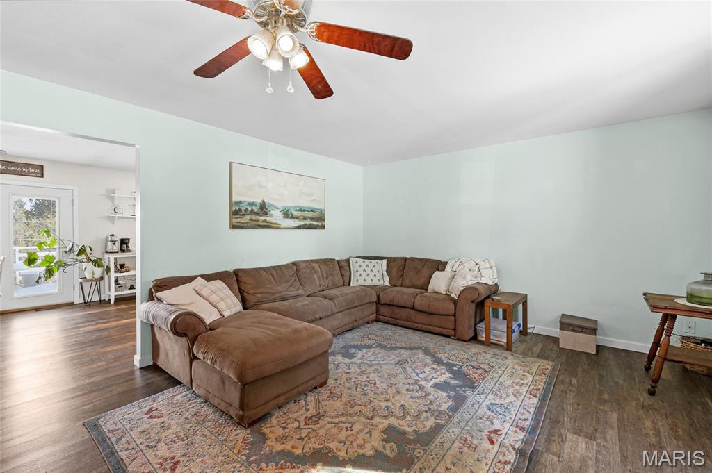 9 Ridgewood Drive Hillsboro, MO 63050 - Photo 12 of 46