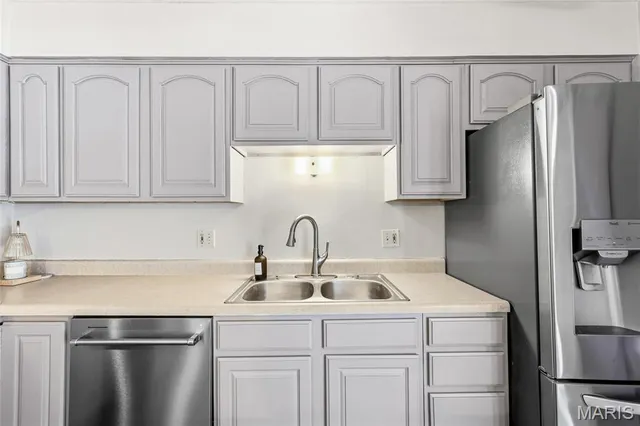 $289,900 | 9 Ridgewood Drive, Hillsboro, MO 63050