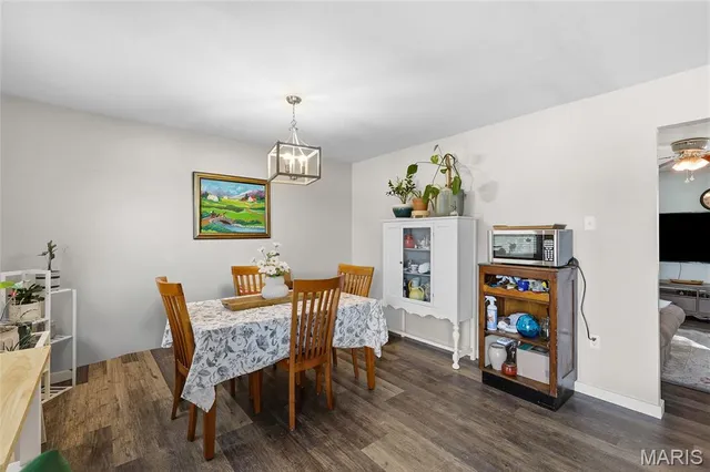 $289,900 | 9 Ridgewood Drive, Hillsboro, MO 63050