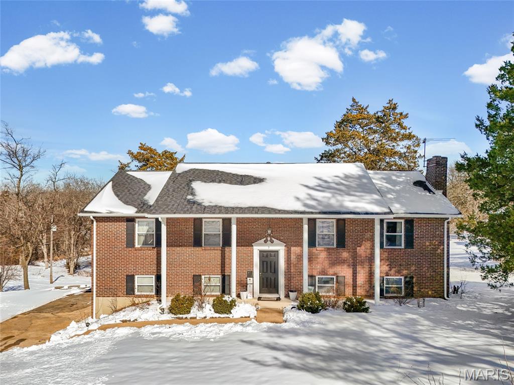 9 Ridgewood Drive Hillsboro, MO 63050 - Photo 2 of 46