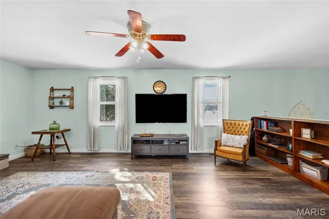 $289,900 | 9 Ridgewood Drive, Hillsboro, MO 63050