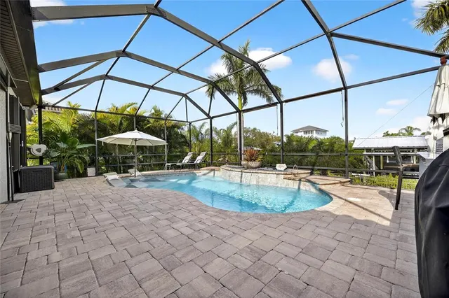 $1,100,000 | 523 Treviso Drive, Apollo Beach, FL 33572