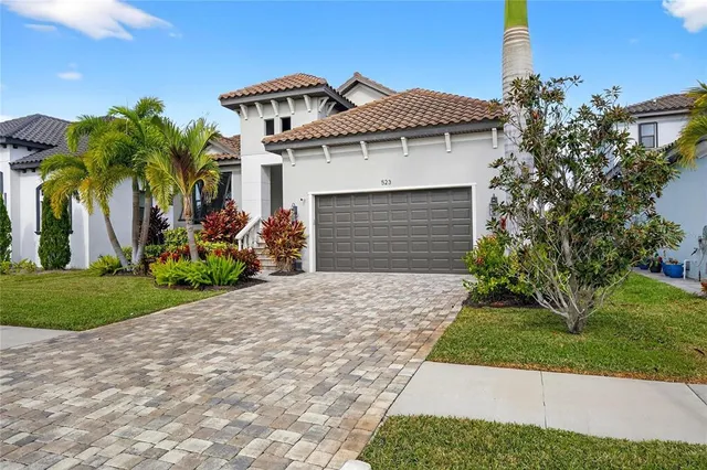 $1,100,000 | 523 Treviso Drive, Apollo Beach, FL 33572
