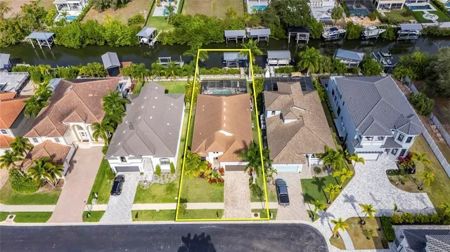 $1,100,000 | 523 Treviso Drive, Apollo Beach, FL 33572