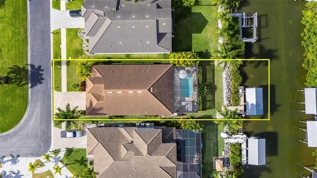 $1,100,000 | 523 Treviso Drive, Apollo Beach, FL 33572