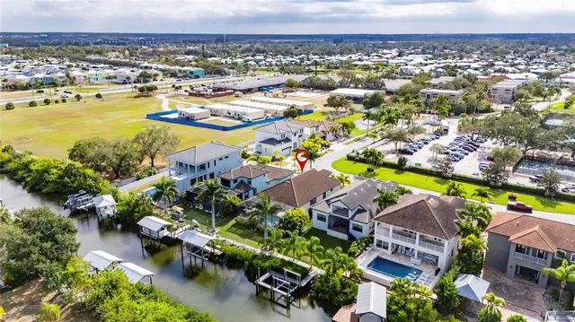 $1,100,000 | 523 Treviso Drive, Apollo Beach, FL 33572