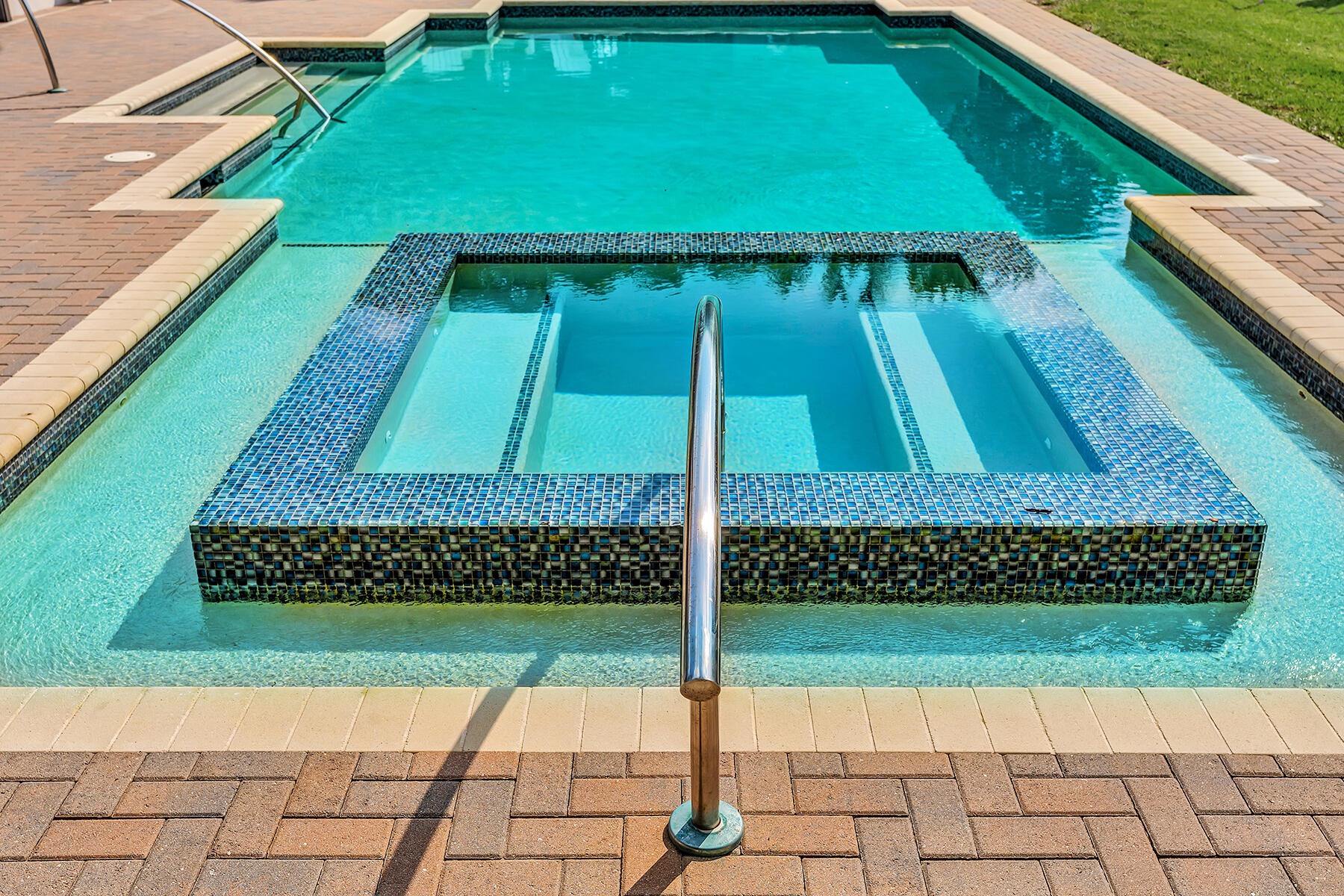 9074 Pintura Way Boca Raton, FL 33496 - Photo 7 of 77 DSC00396