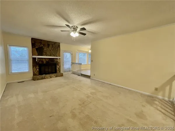 $1,500 | 2109 Hollyridge Place, Fayetteville, NC 28304