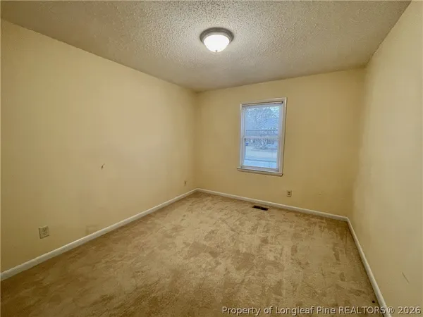 $1,500 | 2109 Hollyridge Place, Fayetteville, NC 28304