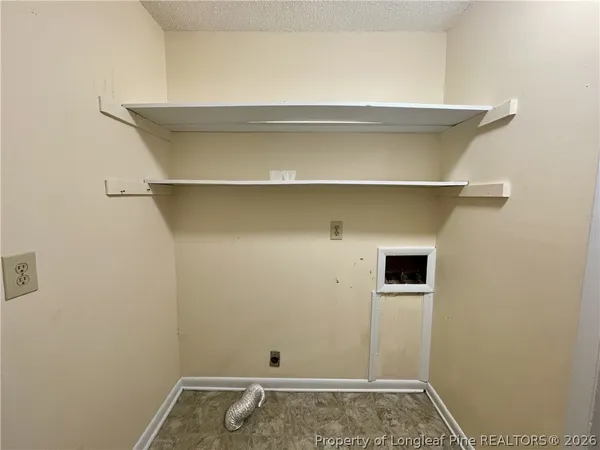 $1,500 | 2109 Hollyridge Place, Fayetteville, NC 28304