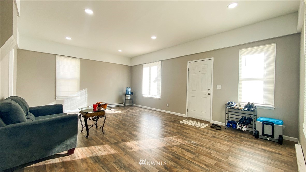 104 West 3rd Street Lind, WA 99341 - Photo 4 of 22 Gallery Image 4