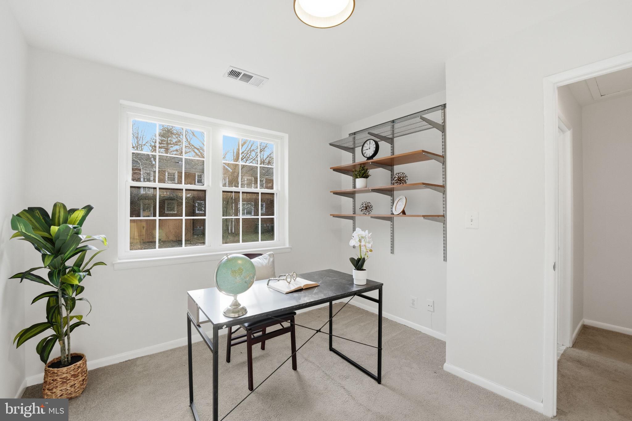 4614 28th Road South, Unit B Arlington, VA 22206 - Photo 12 of 18