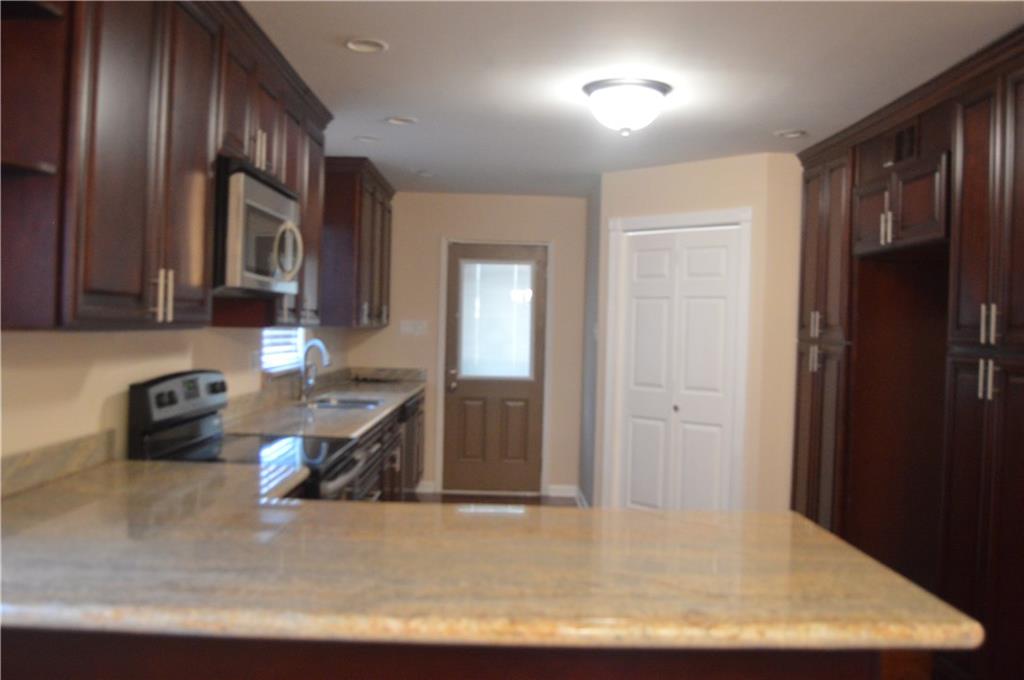 141 Somerset Road Laplace, LA 70068 - Photo 9 of 22 Gallery Image 9