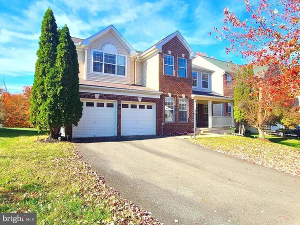 $710,000 | 3746 Katie Place, Triangle, VA 22172