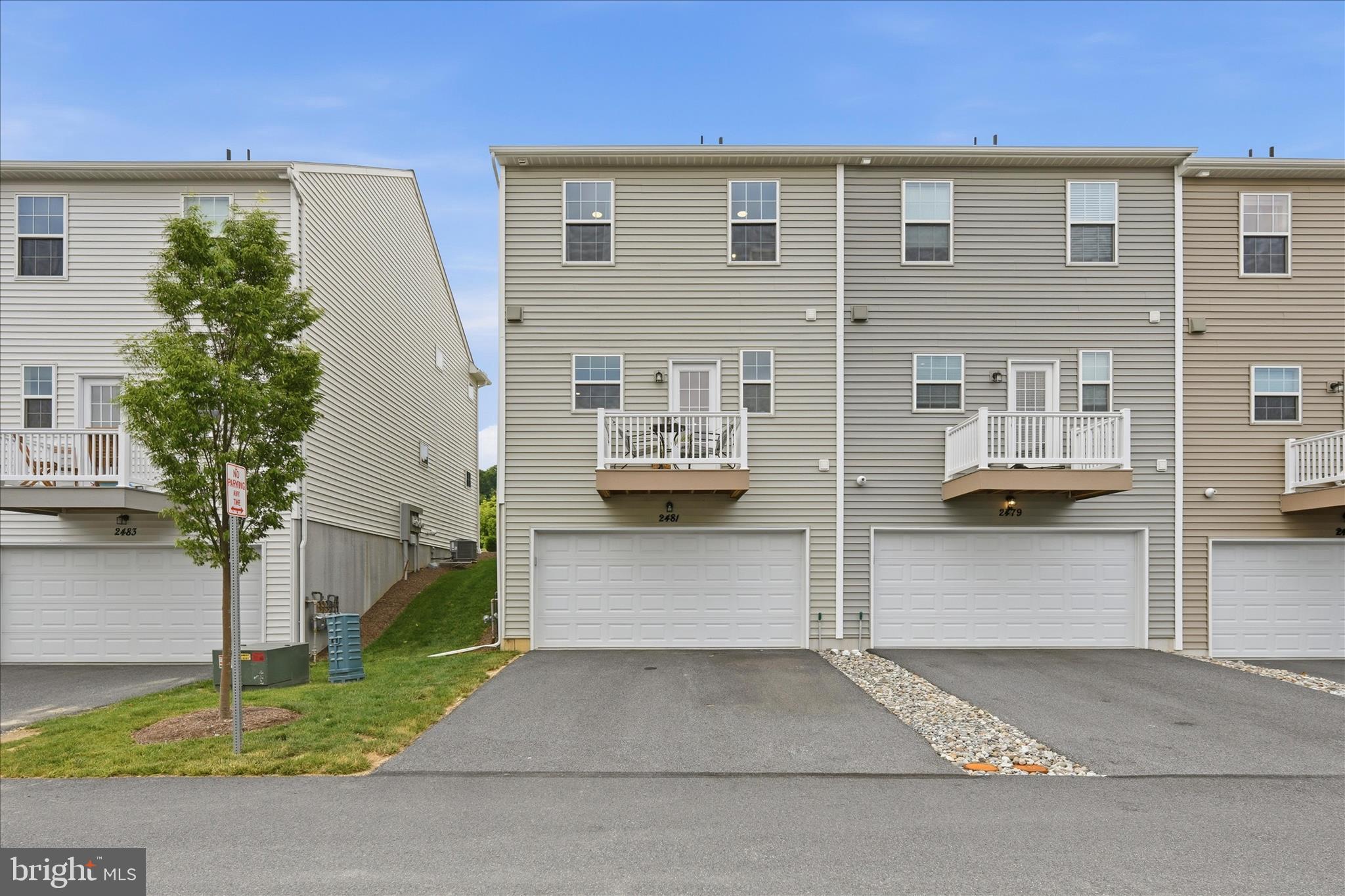2481 Artesian Way Lancaster, PA 17601 - Photo 28 of 32 Rear