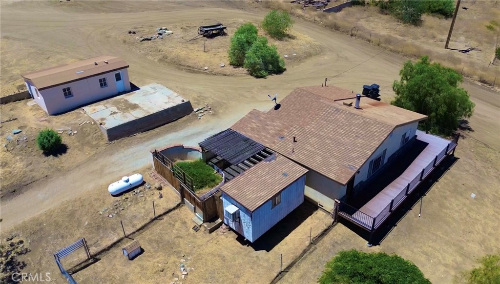 29935 Maypath Road Juniper Hills, CA 93543 - Photo 11 of 65