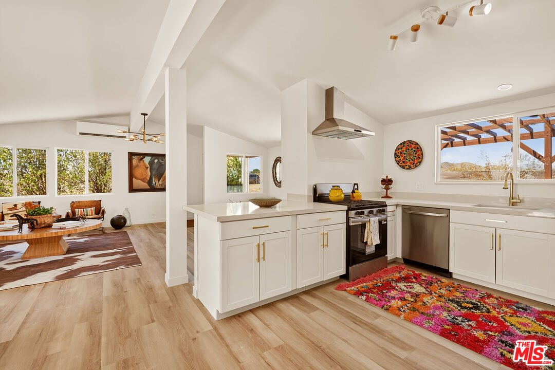 60939 Sunny Vista Road Landers, CA 92285 - Photo 13 of 59