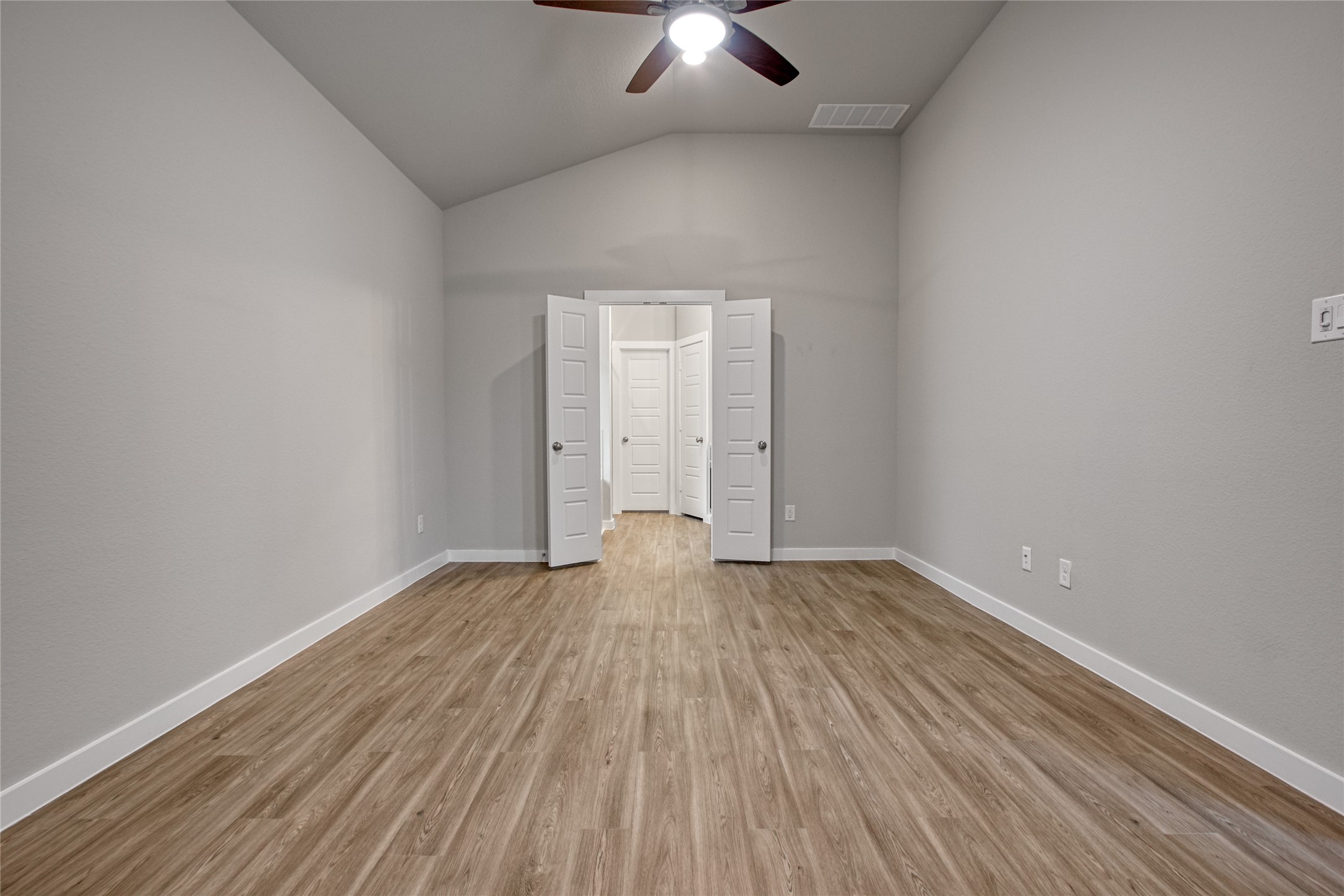 3327 Trl Vw Drive Rosenberg, TX 77471 - Photo 14 of 30 wooden floor in an empty room