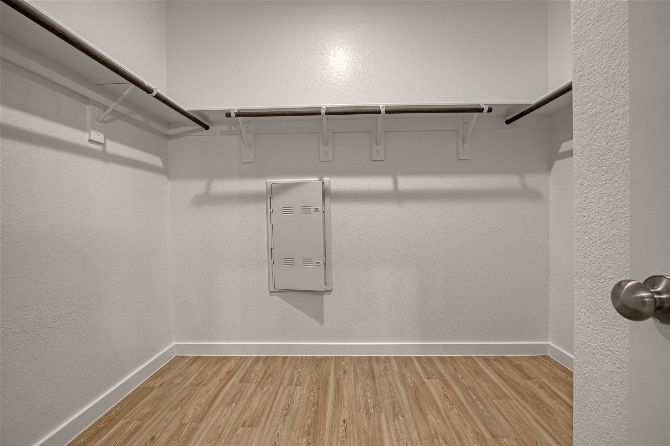 3327 Trl Vw Drive Rosenberg, TX 77471 - Photo 18 of 30 a view of a room with wooden floor and fan